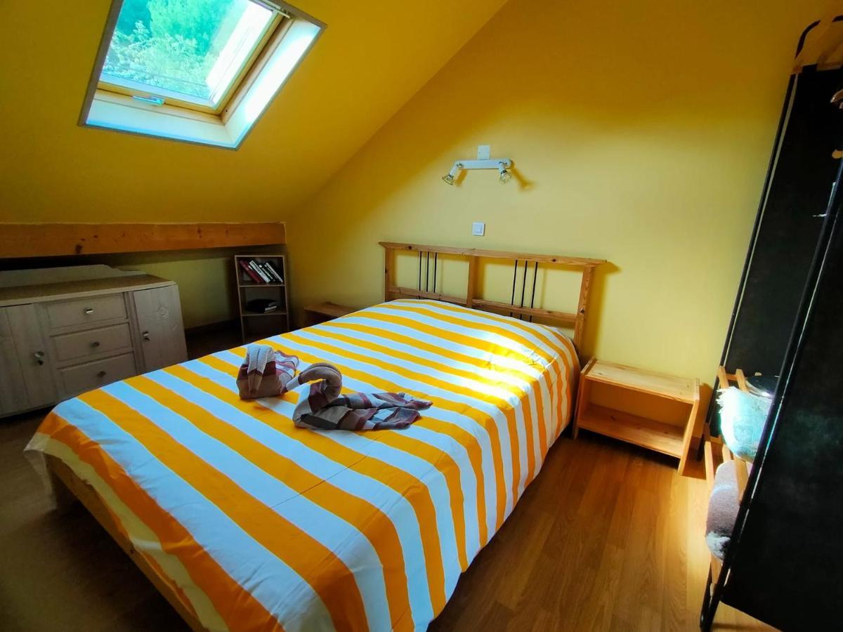 Gite La Belle Vue La Hoube Exteriör bild